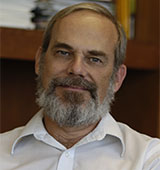 Eric Grimson
      ʡW(xu)ԺУLʡW(xu)ԺӋCƌW(xu)͹̽t(y)W(xu) Bernard  Gordon ڡ߀(dn)˹t(y)W(xu)ԺͲRDŮt(y)ԺķW(xu)v(dn)ʡW(xu)Ժӹ̺ӋCƌW(xu)ĽنT(dn)ϵ2005굽2011꣬(dn)ӹ̺ӋCƌW(xu)ؓ(f)؟(z)