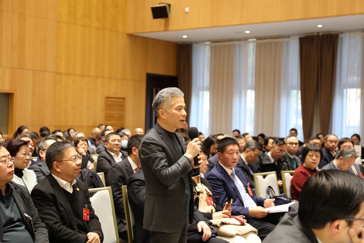 上海市政協(xié)“全面深化高水平改革開放，激發(fā)高質(zhì)量發(fā)展強勁動力”專題會議會場。王文娟攝